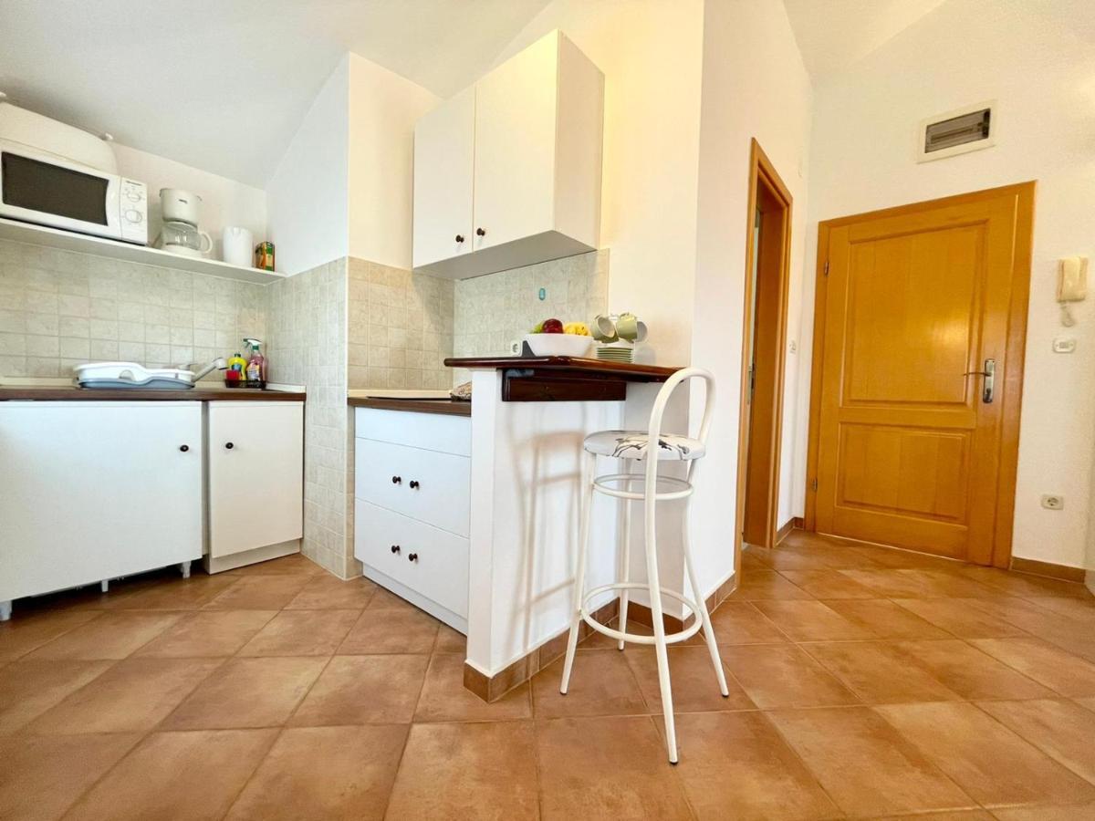 Apartments Ladonja Медулин Экстерьер фото