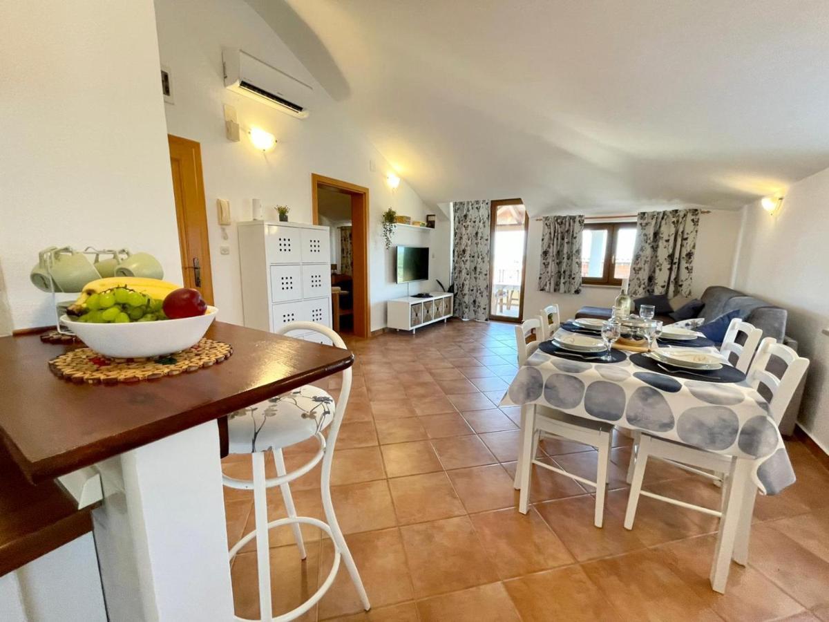 Apartments Ladonja Медулин Экстерьер фото